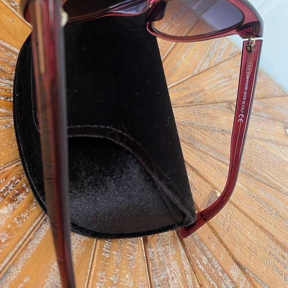 NWT Tom Ford FT0511 69B Arabella Ladies Sunglasses main image 11